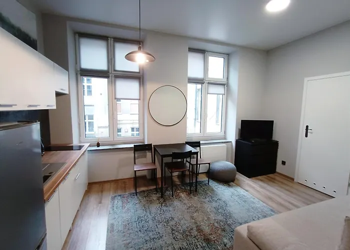 Steelpoint Jaracza 15 * Lodž